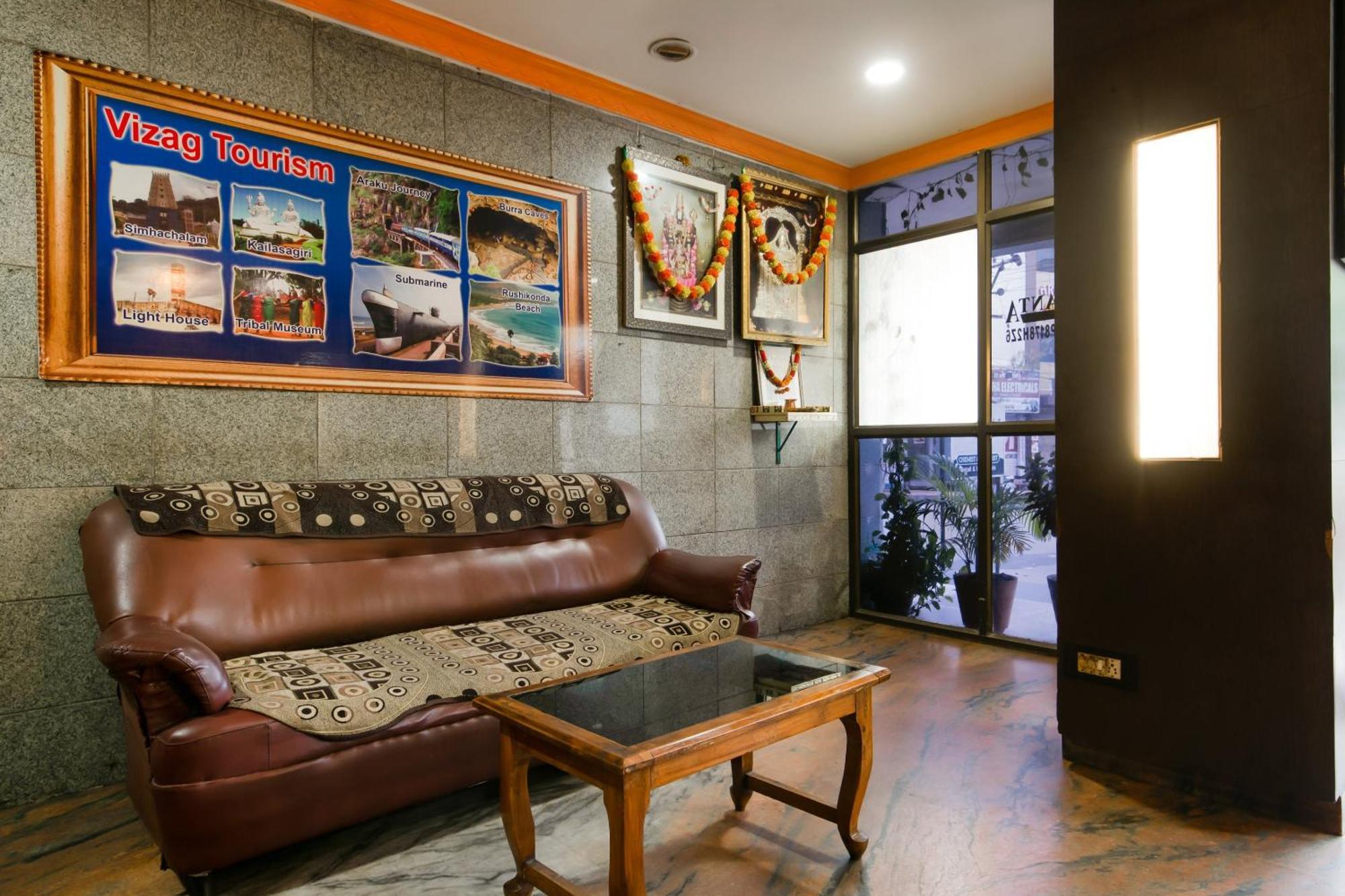 Spot On Hotel Manikanta Residency Visakhapatnam Buitenkant foto